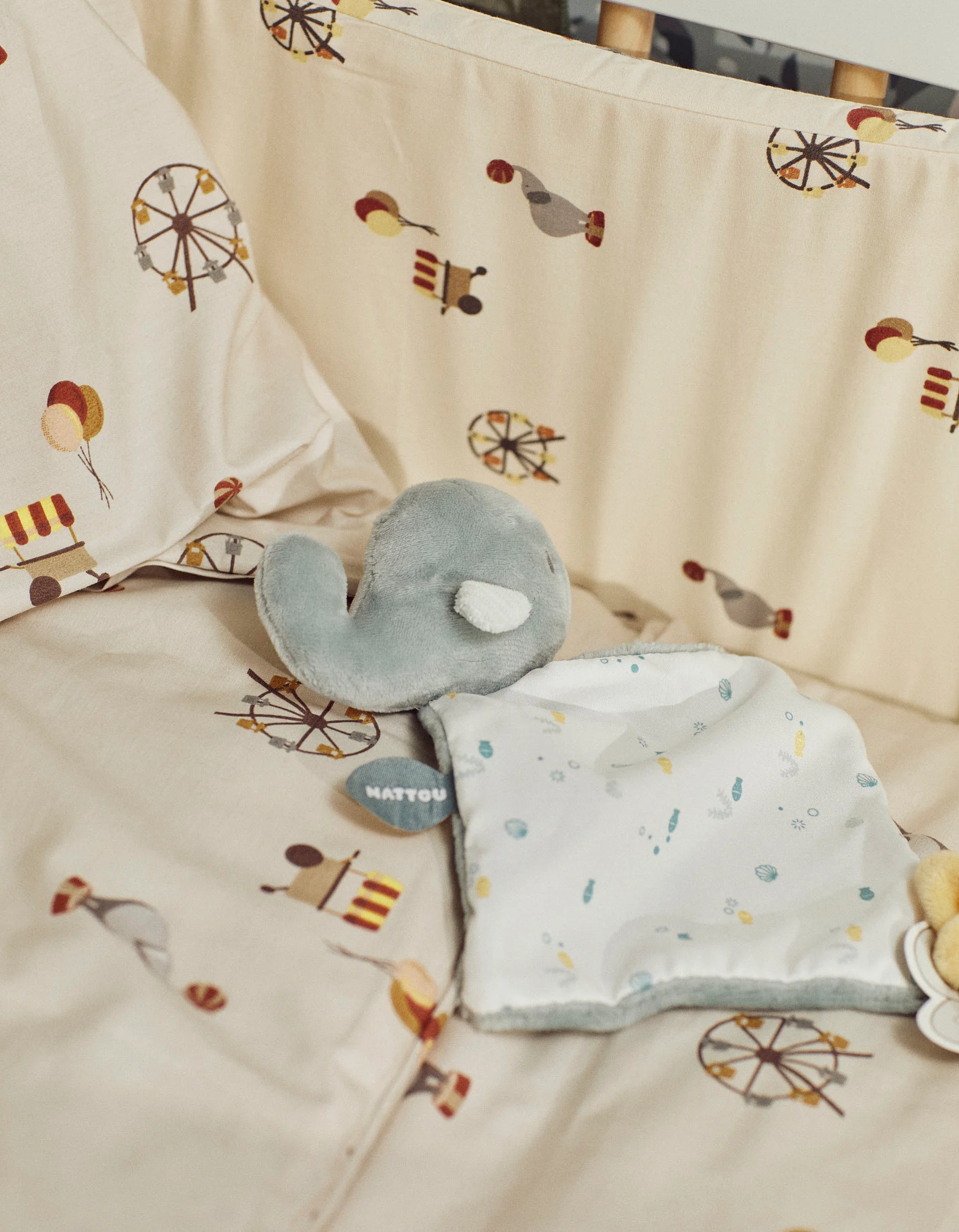 Mini Doudou Sally the Whale Nattou 0M+