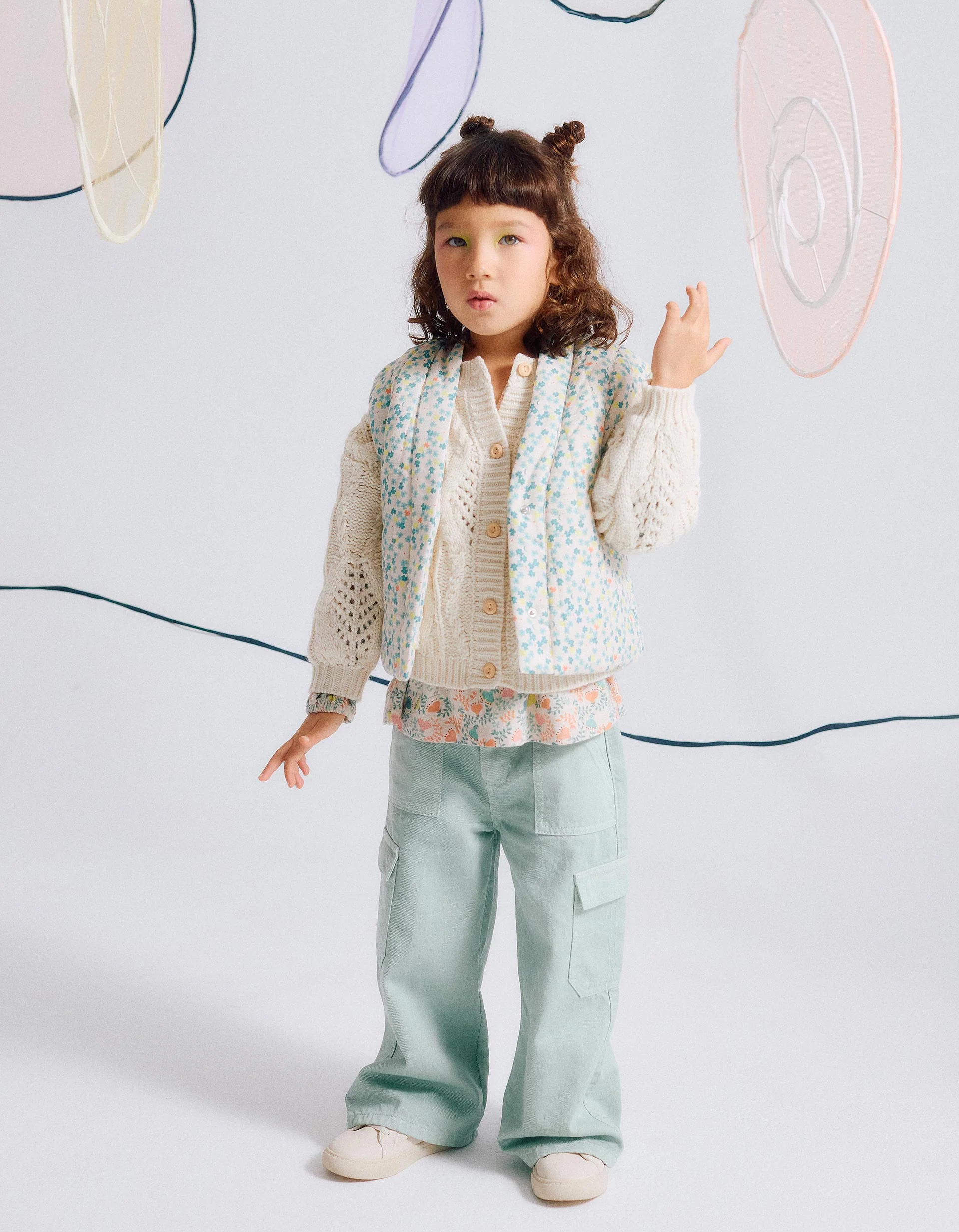 Cotton gilet with floral pattern and sherpa lining for girls, beige