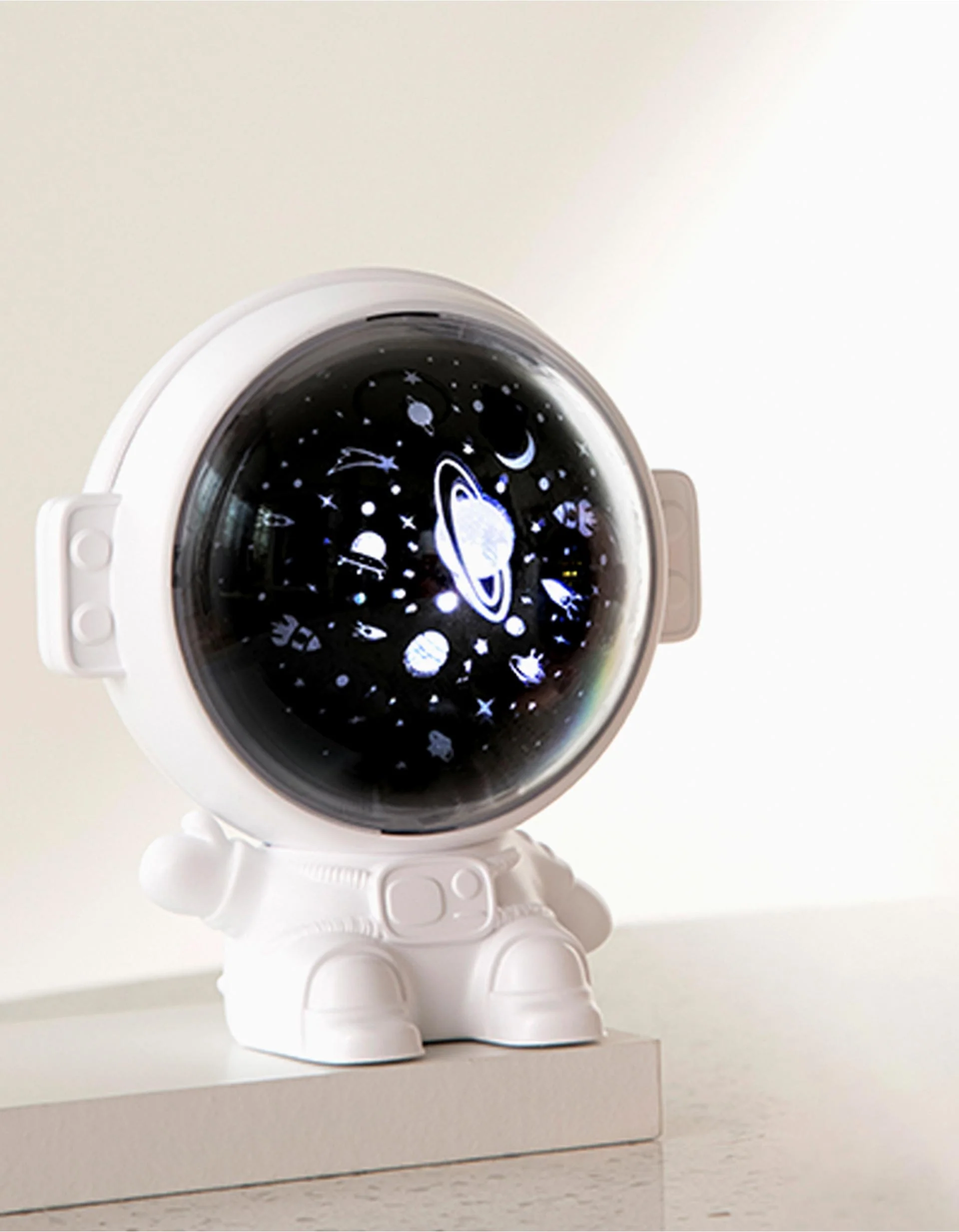 GioStar Astronaut Children's Music Projector InnoGIO