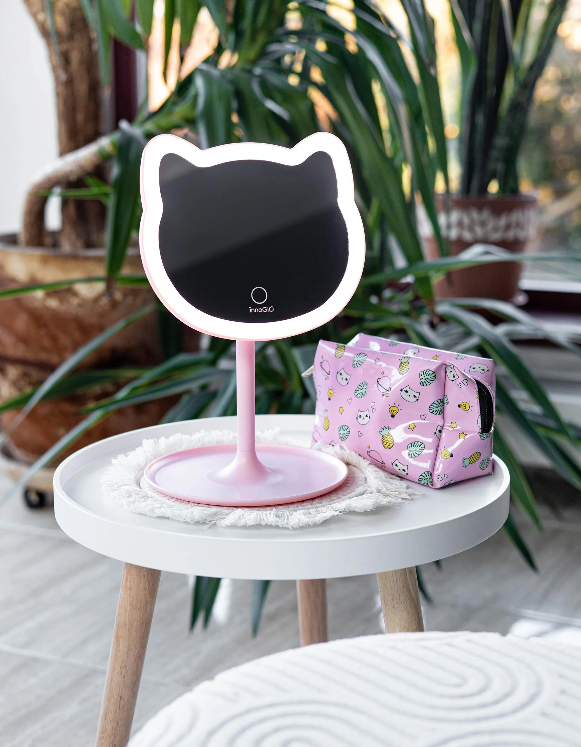 GioPerfect Cat Cosmetic LED Mirror InnoGIO, Pink