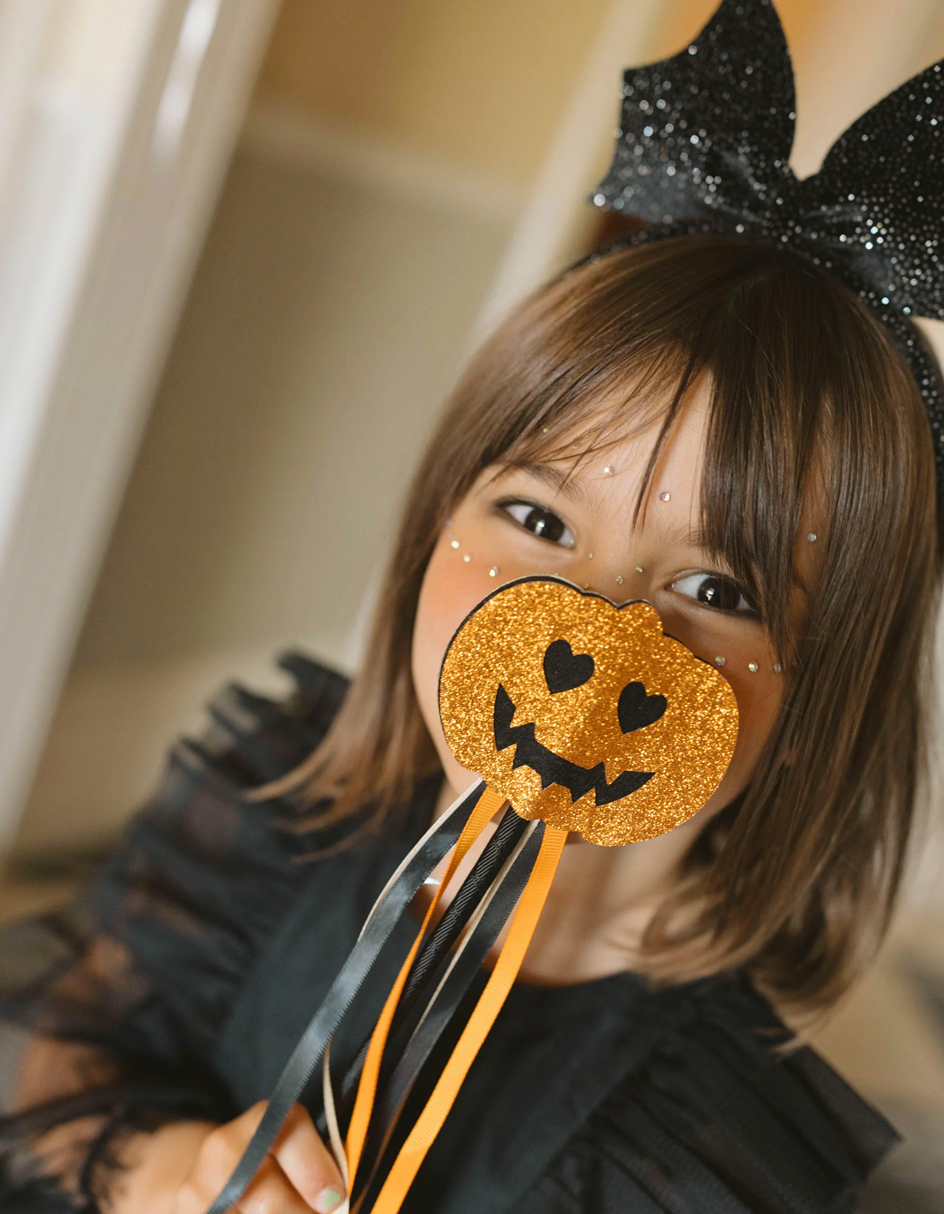 Magic Wand with Glitter for Babies and Girls 'Pumpkin', Black/Orange