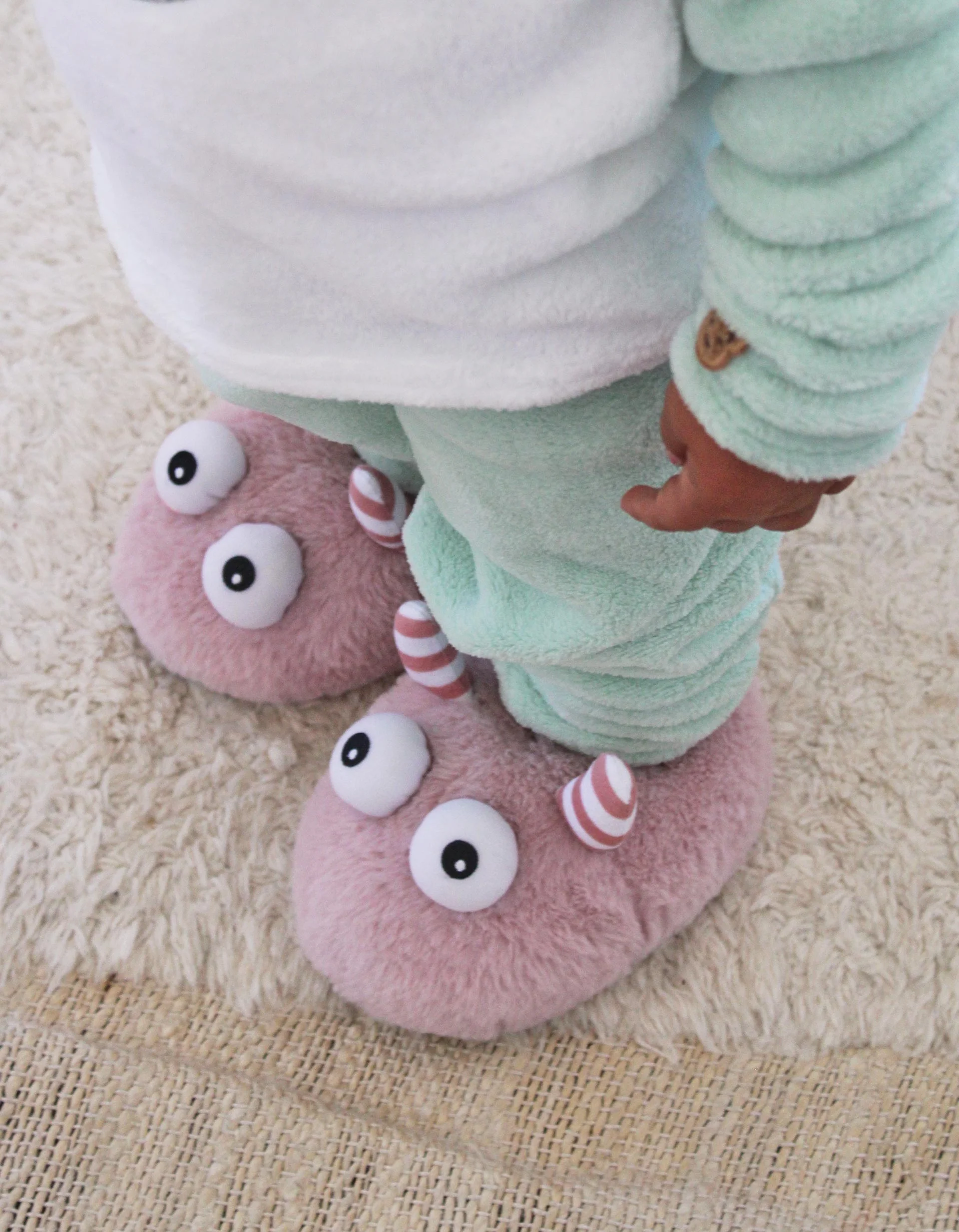 Plush Slippers for Girls 'Monster', Pink