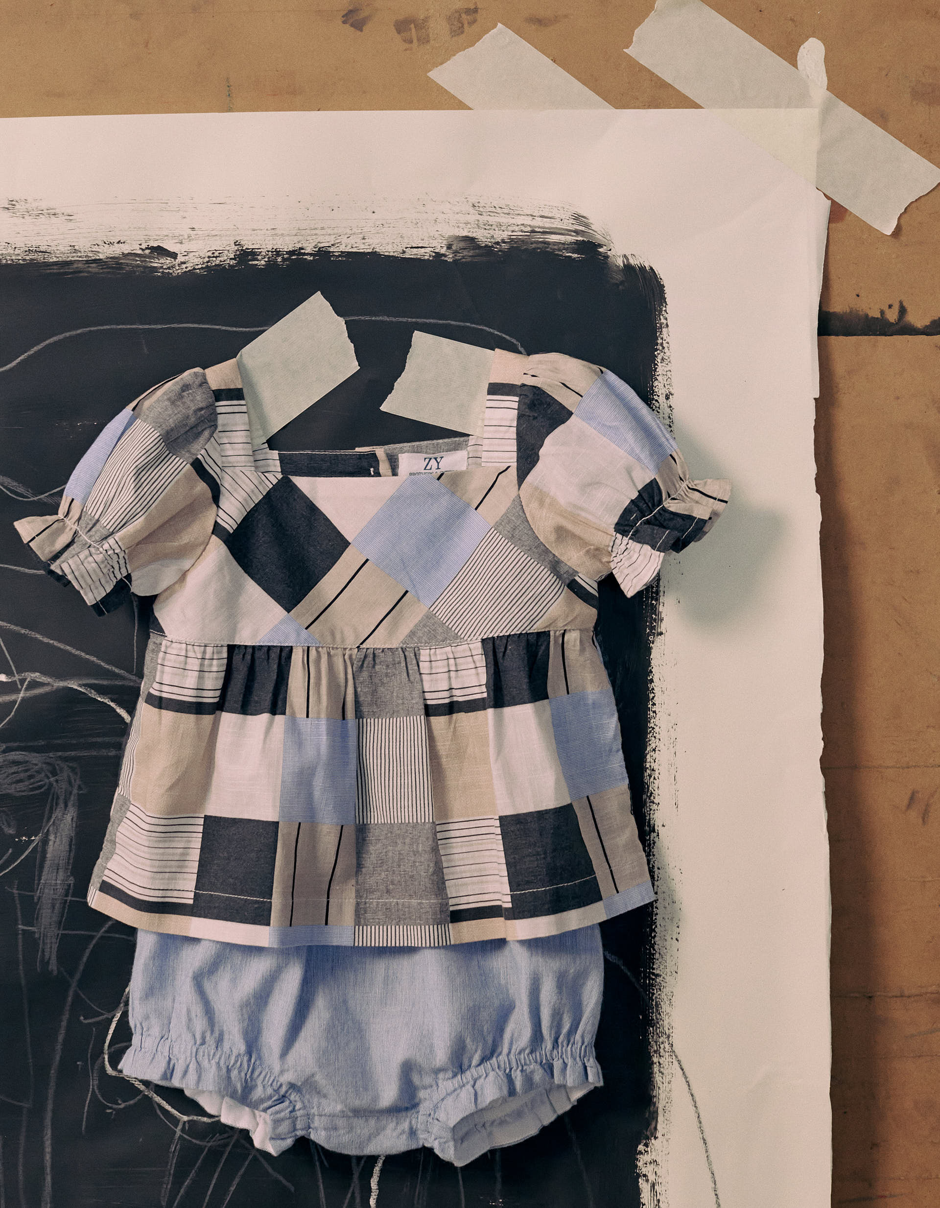 Blouse with Motif + Shorts for Baby Girls 'B&S', Beige/Grey/Blue