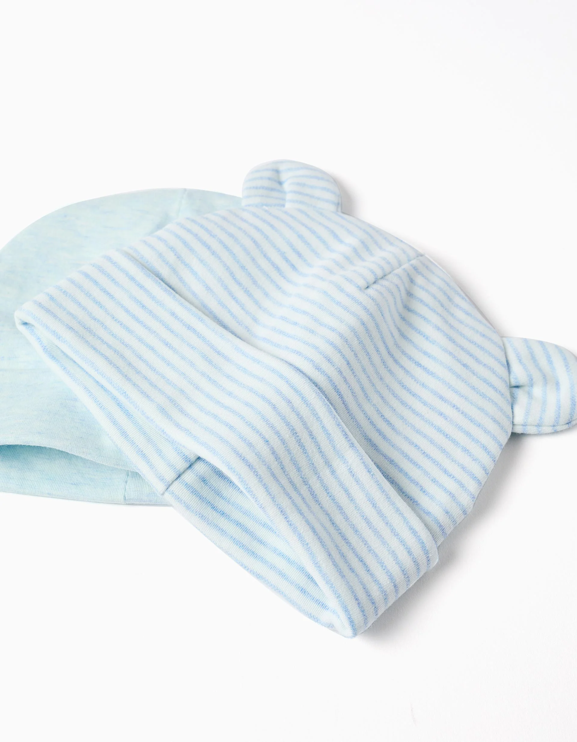 Set of 2 cotton plain/striped beanies for newborn boys, blue/white