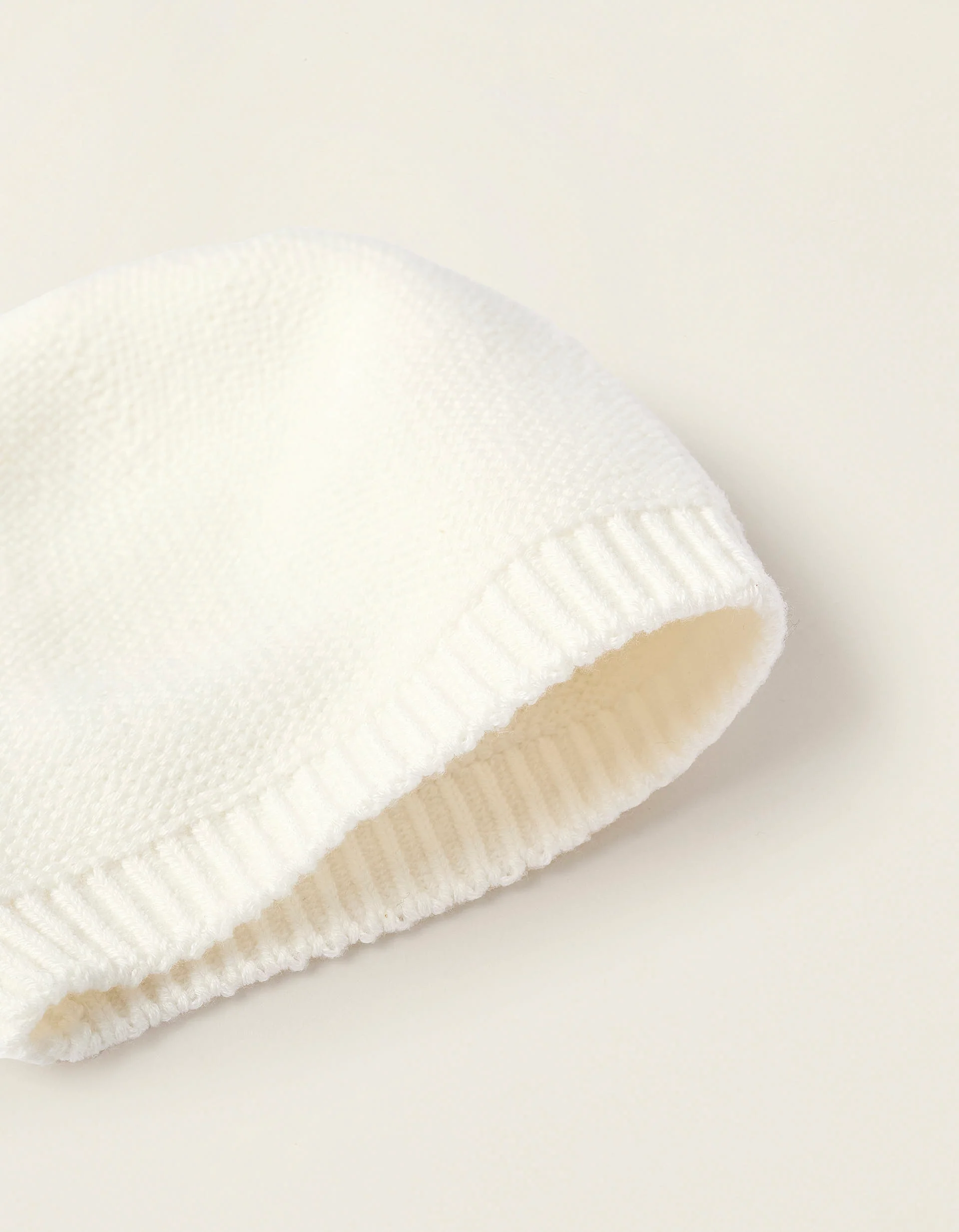 Knit Set Beanie + Gloves for Newborns, White