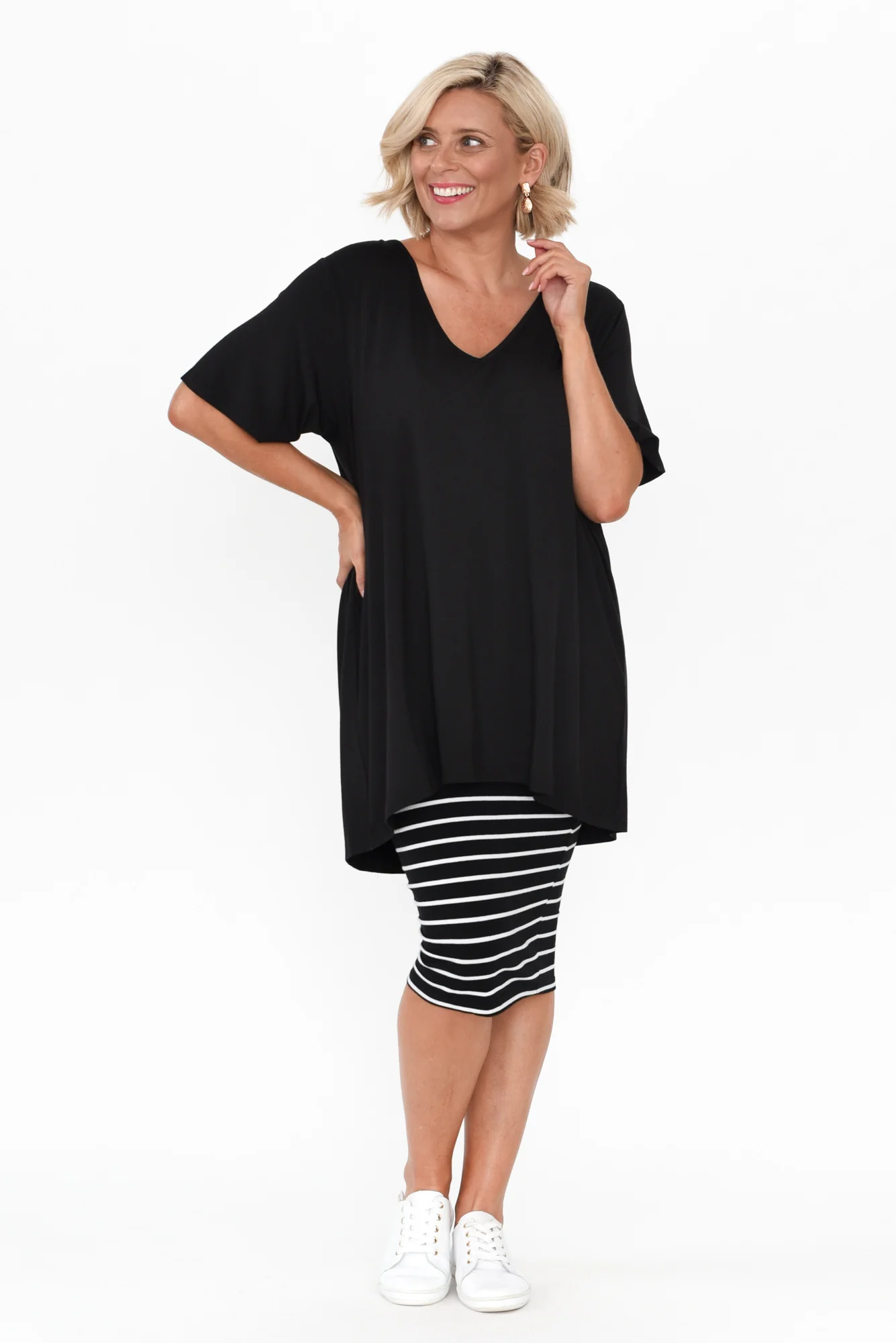 Novella Black Bamboo Top