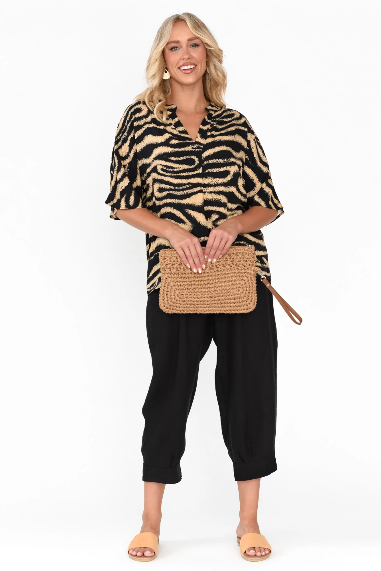 Elide Black Linen Cropped Pants