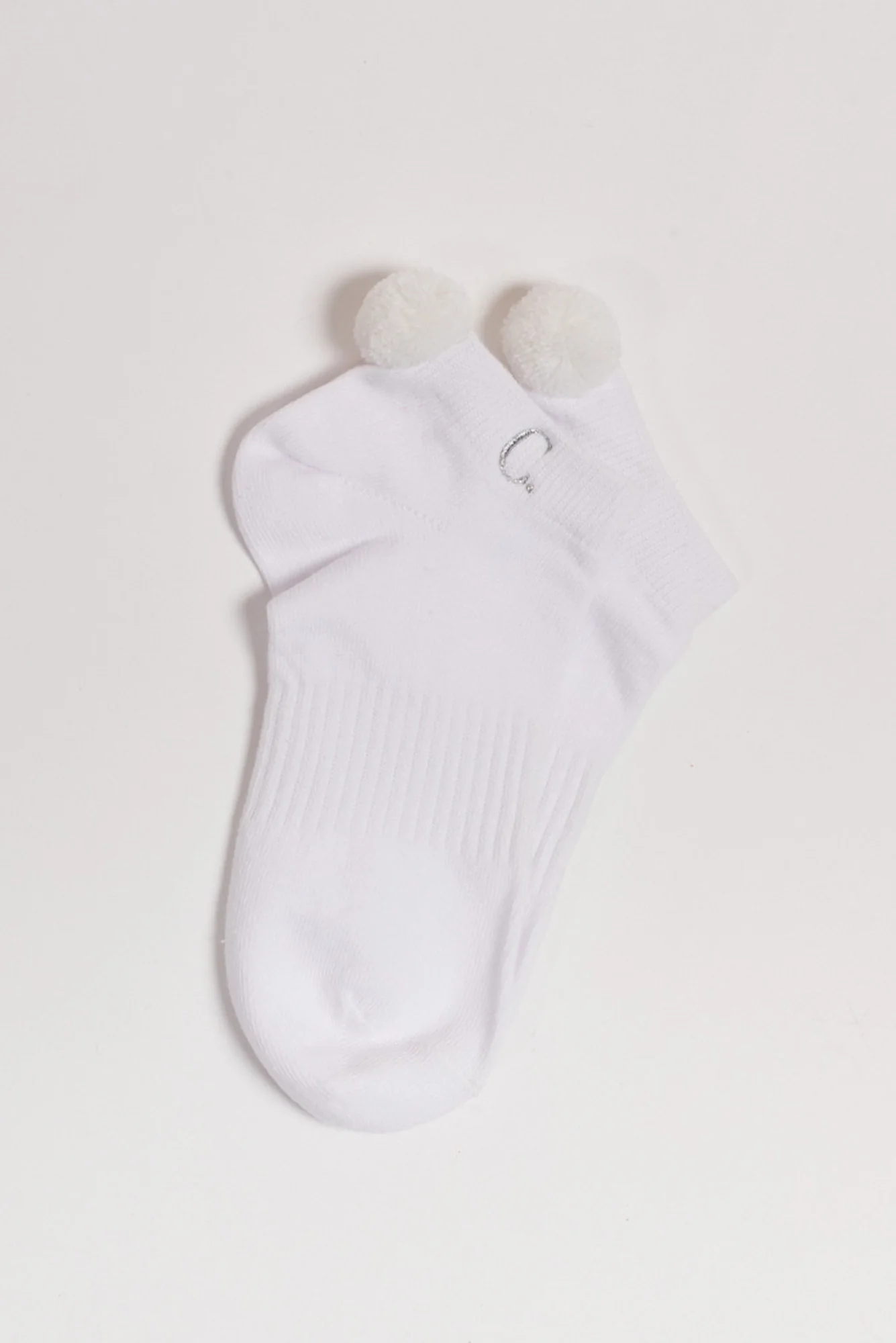 Sydney White Cotton Pom Pom Ankle Socks