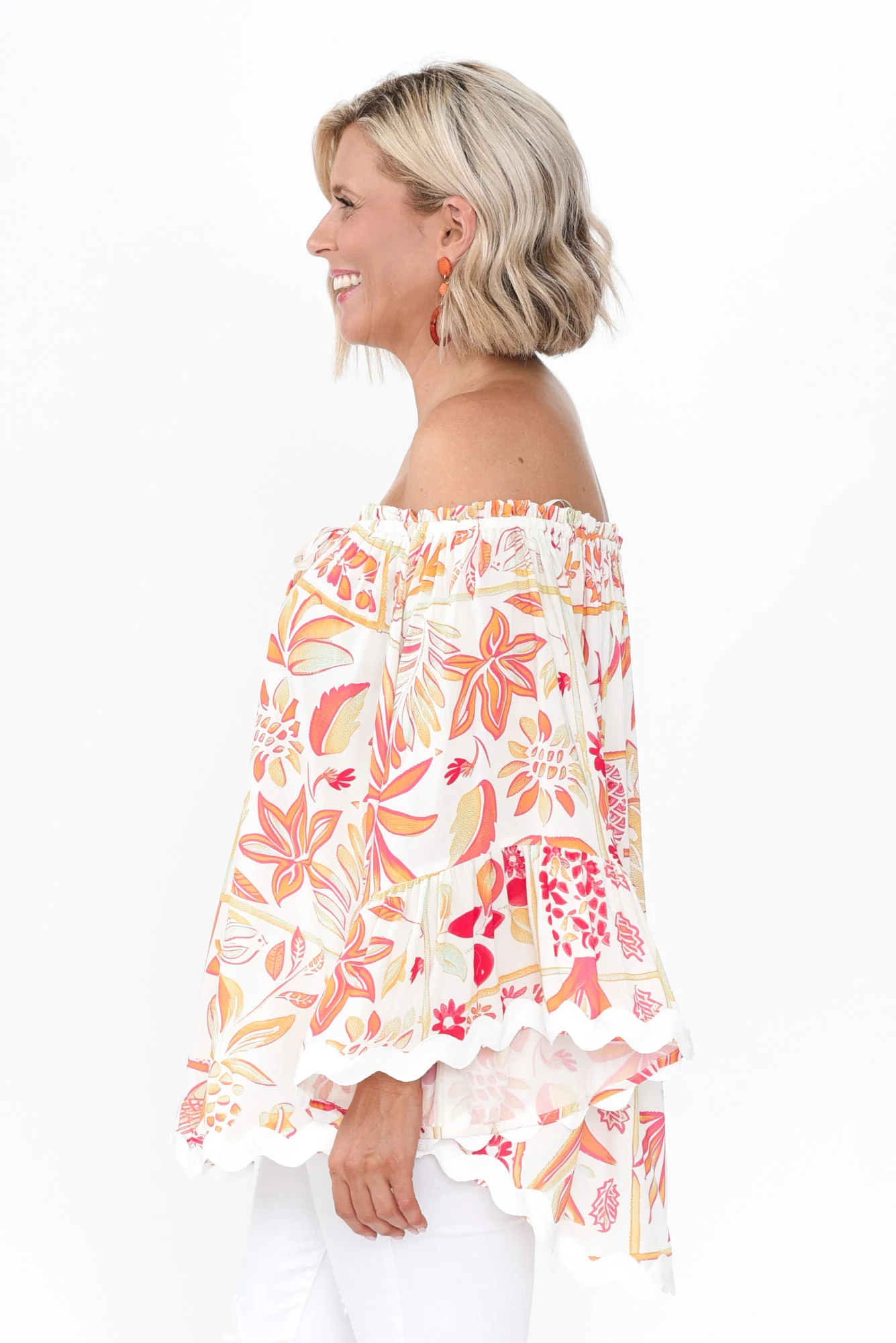 Bianco White Leaf Trim Top