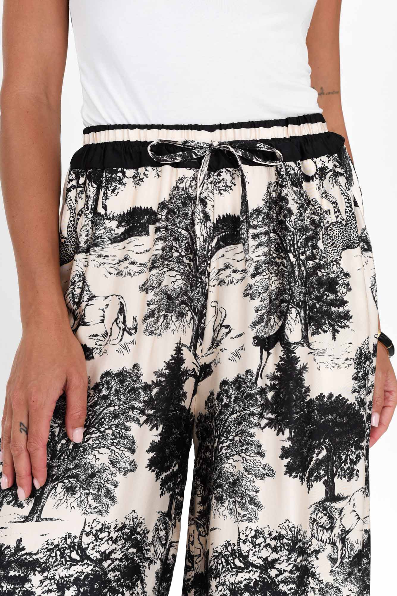 Corio Black Garden Silk Blend Tie Pants