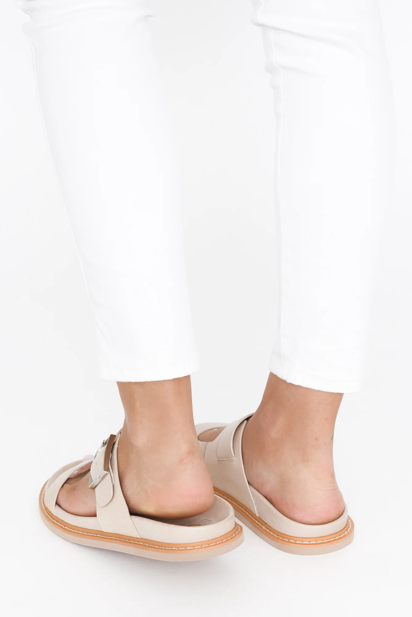 Dedra Beige Leather Slide