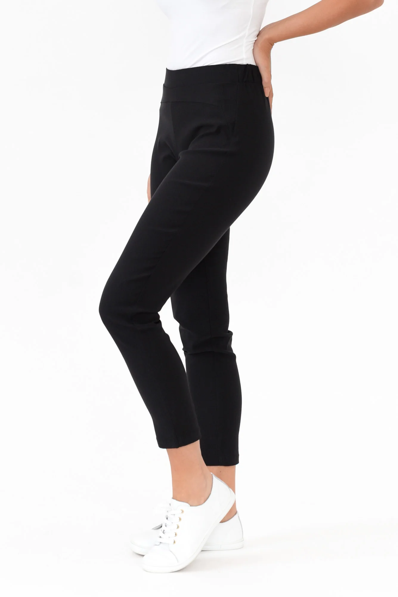 Olympia Black Straight 7/8 Pants