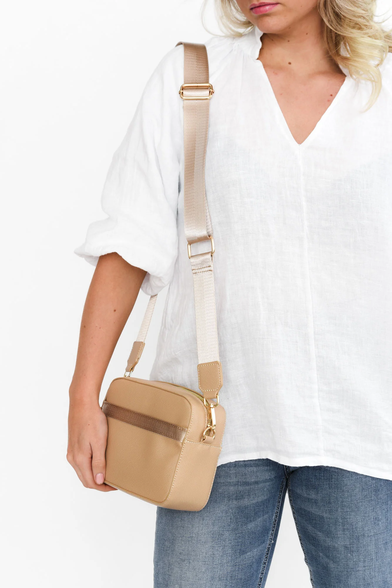 Lutie Camel Camera Bag