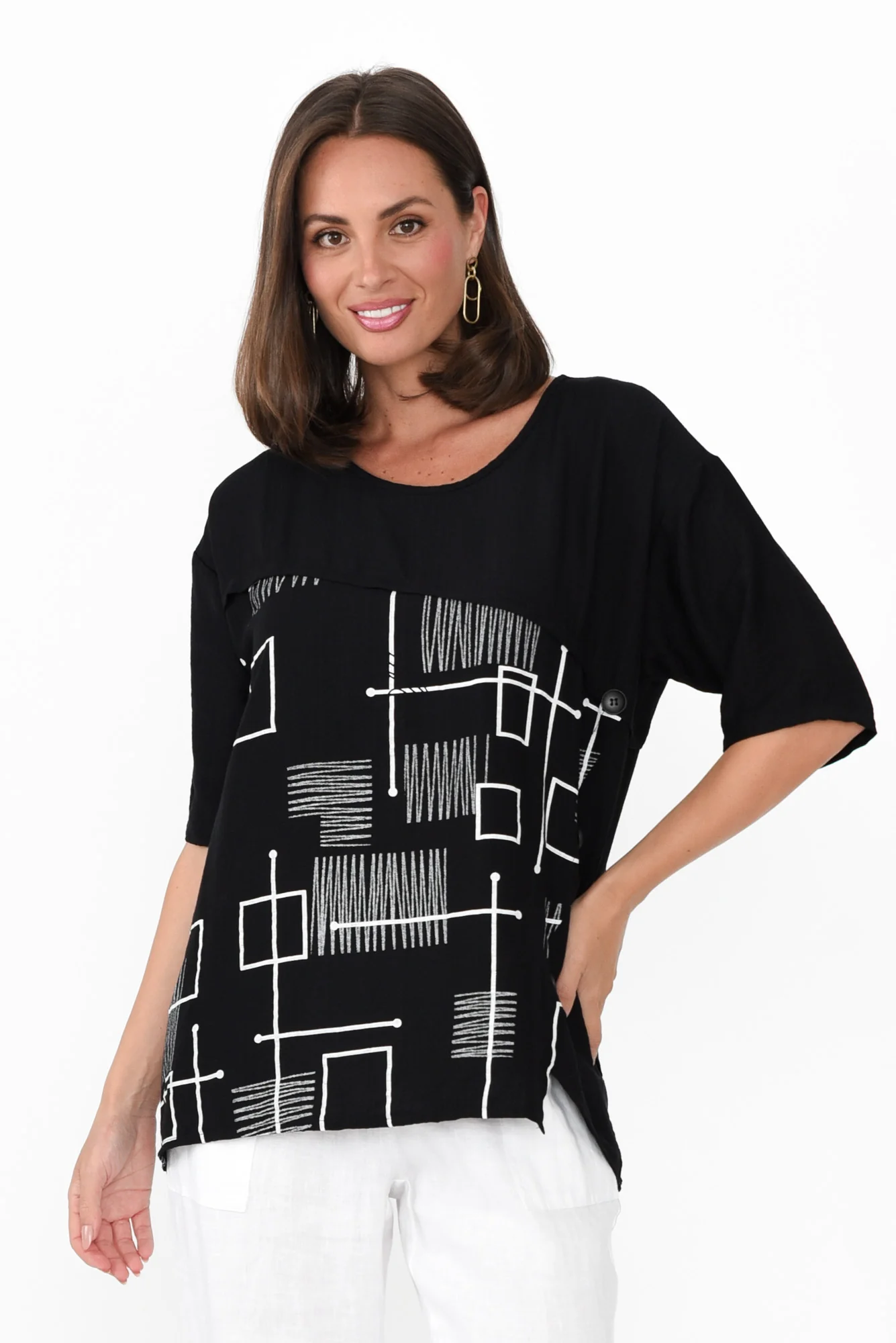 Sabra Black Geo Diagonal Seam Top