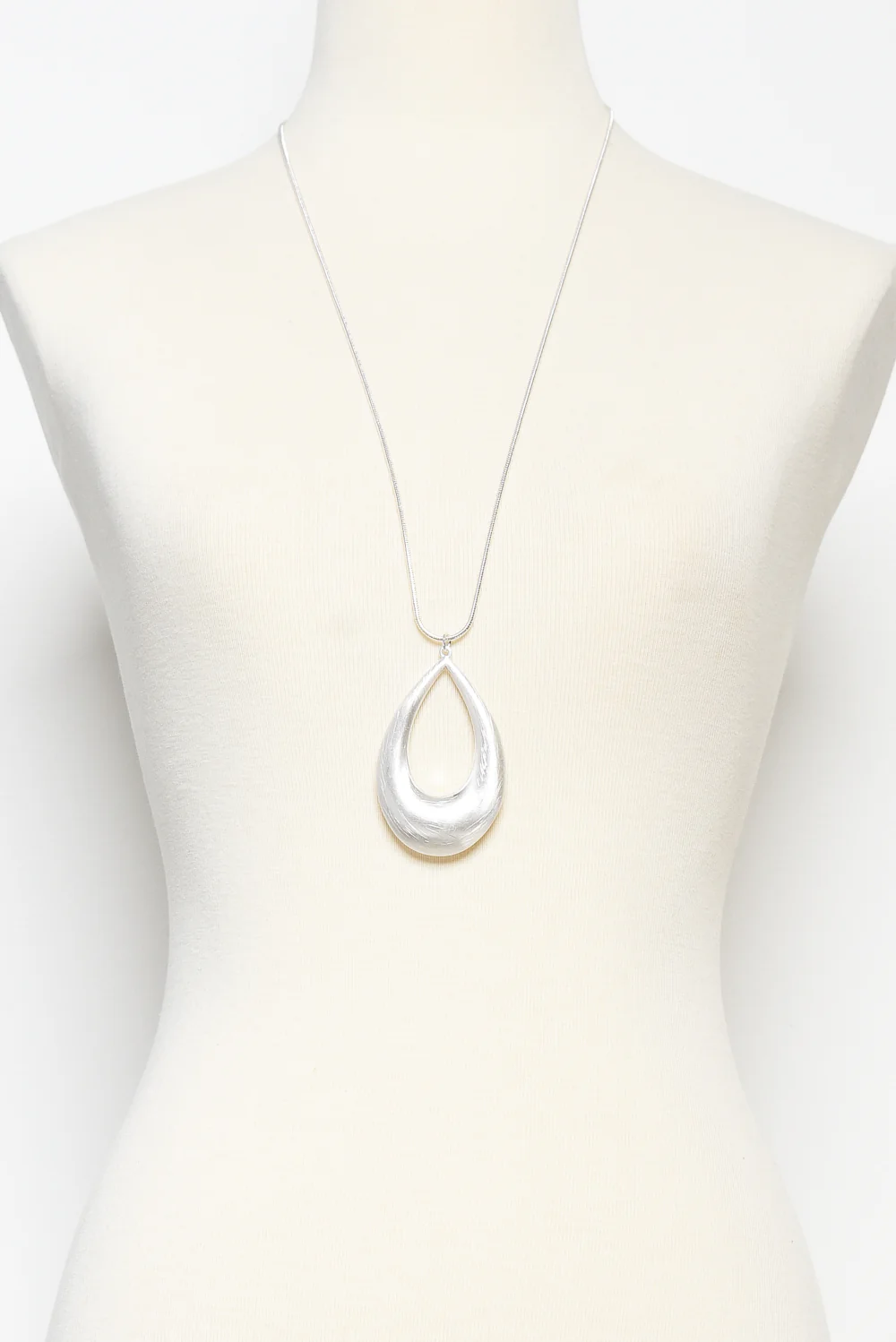 Marvelo Silver Pendant Necklace