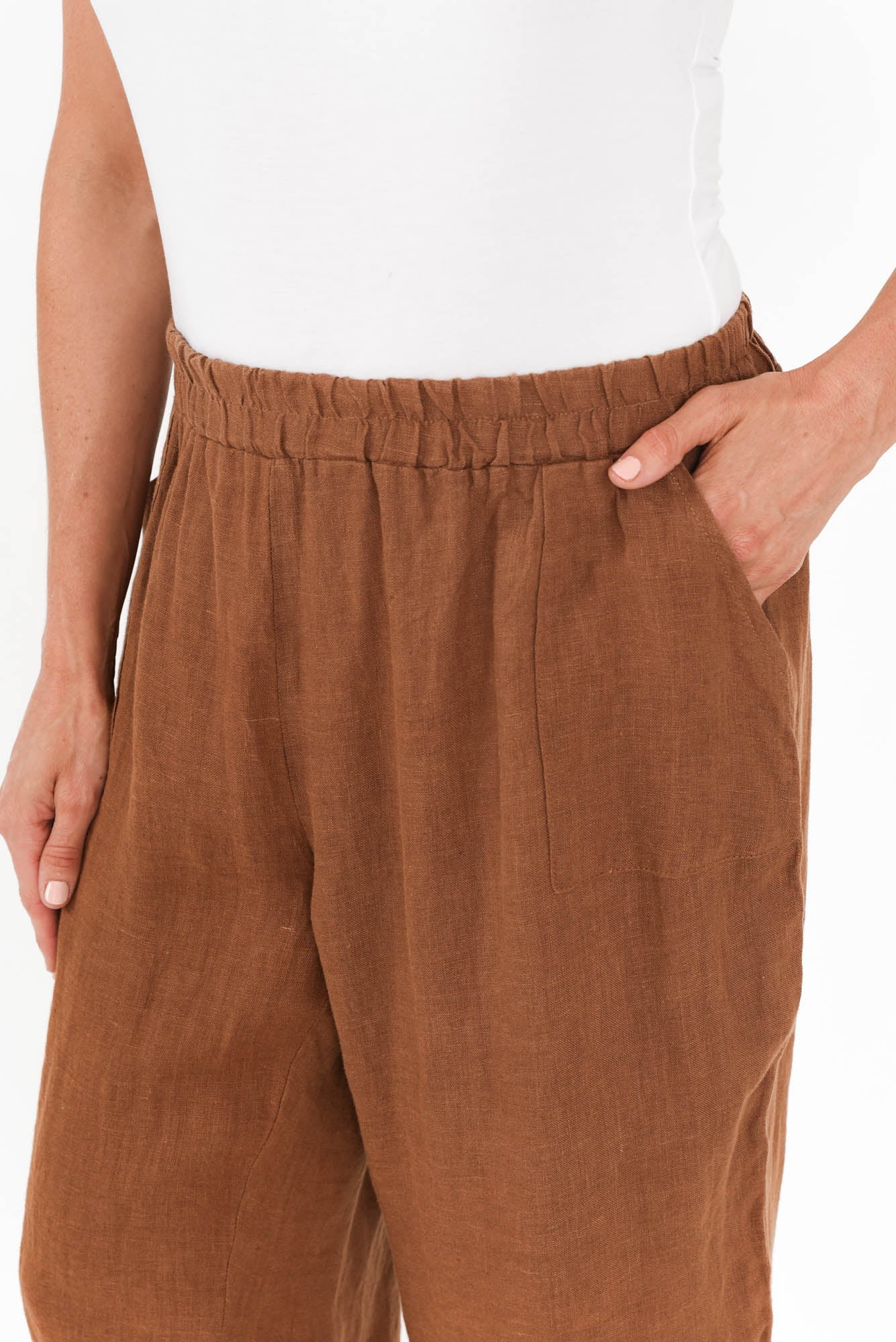 Elide Mocha Linen Cropped Pants