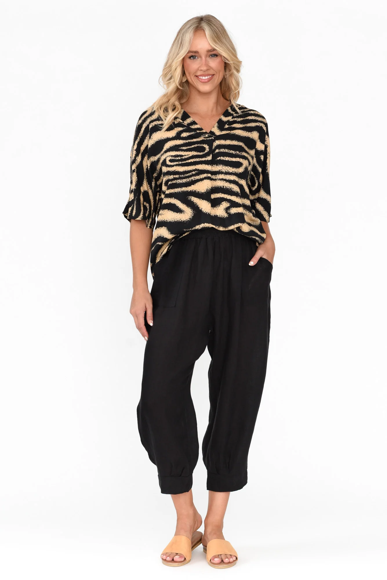 Elide Black Linen Cropped Pants