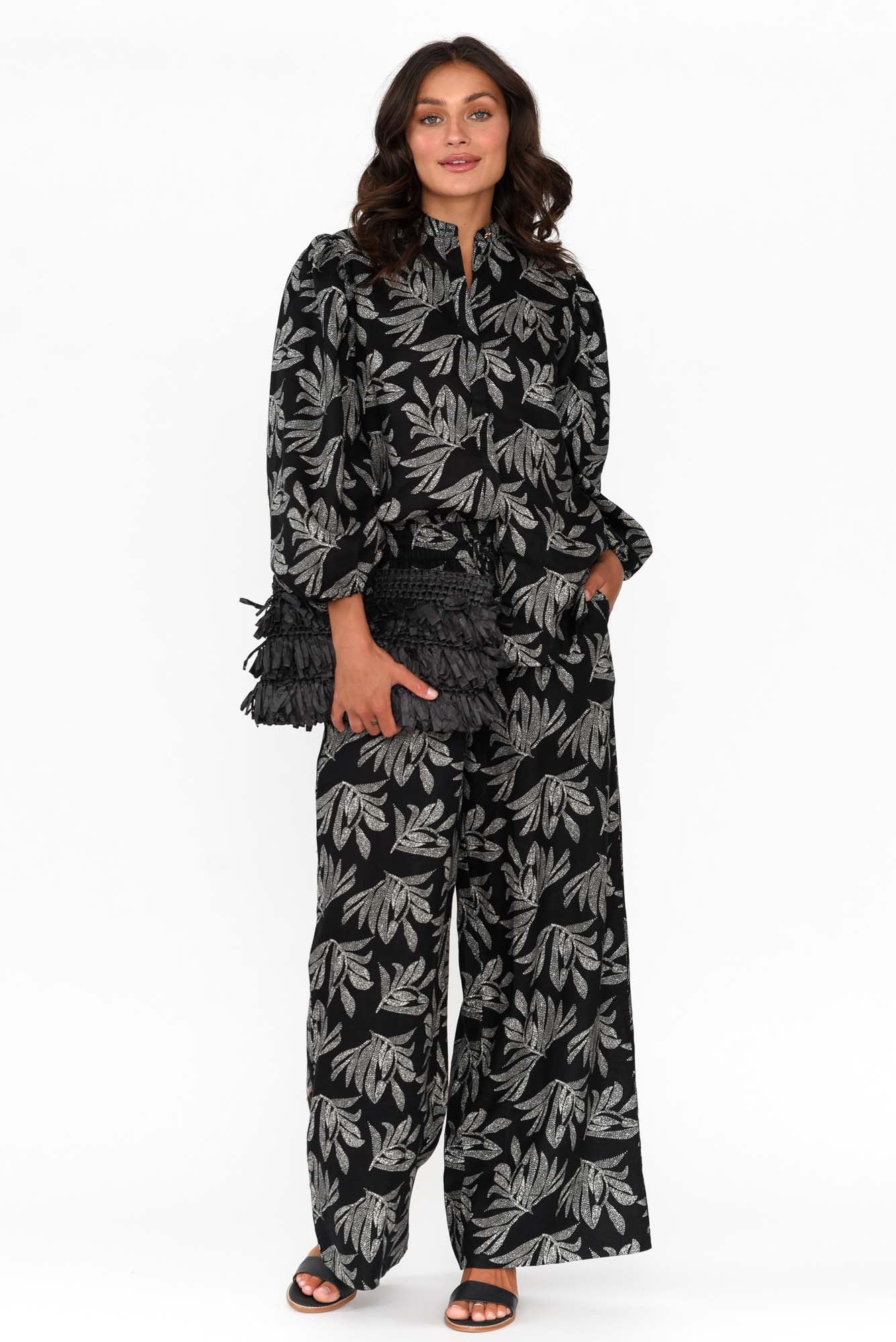 Finch Black Palm Linen Sleeved Blouse