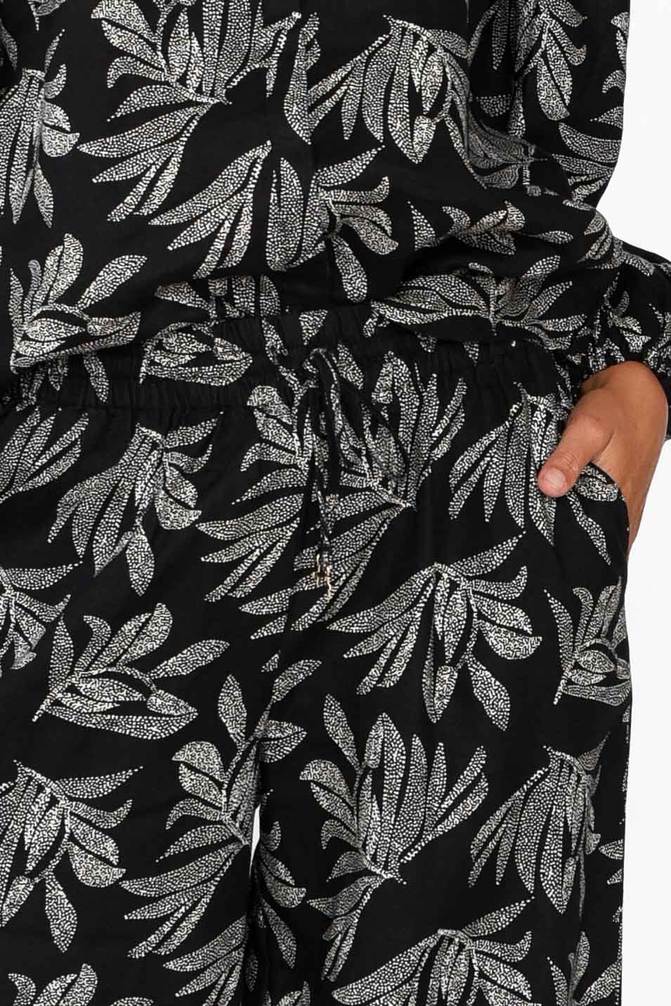 Eleri Black Palm Linen Wide Leg Pants