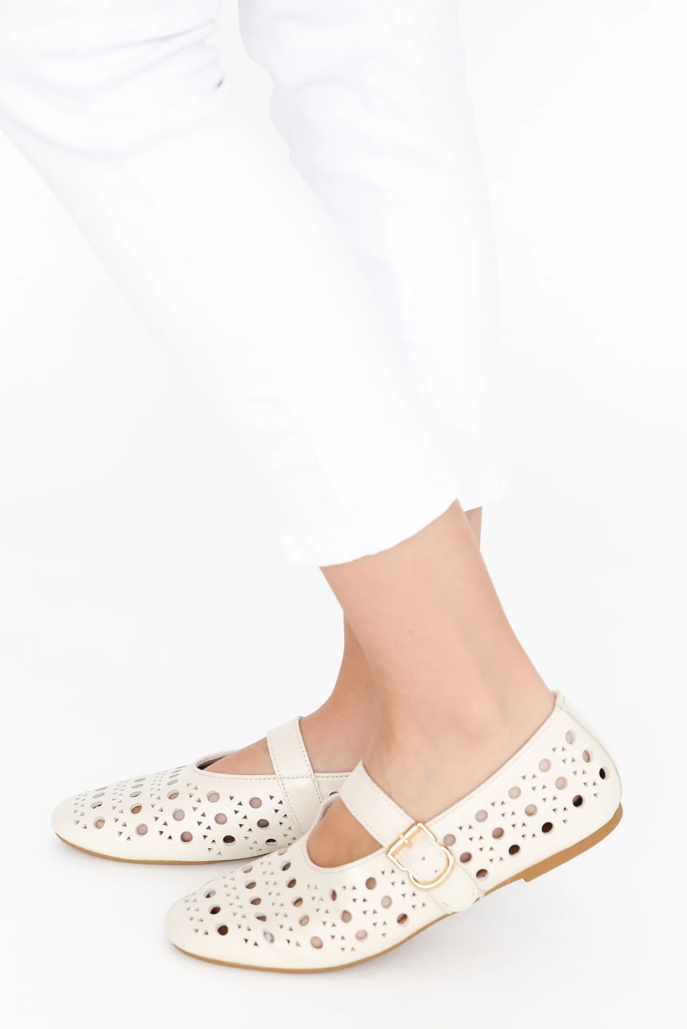 Fruity Cream Leather Ballet Flat