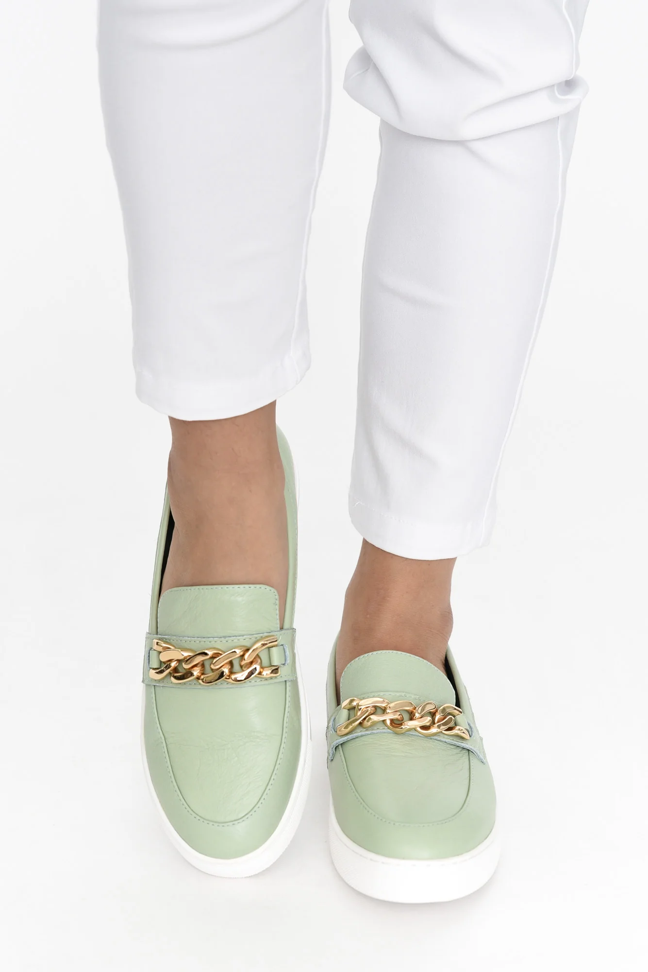 Oscar Sage Chain Leather Loafer